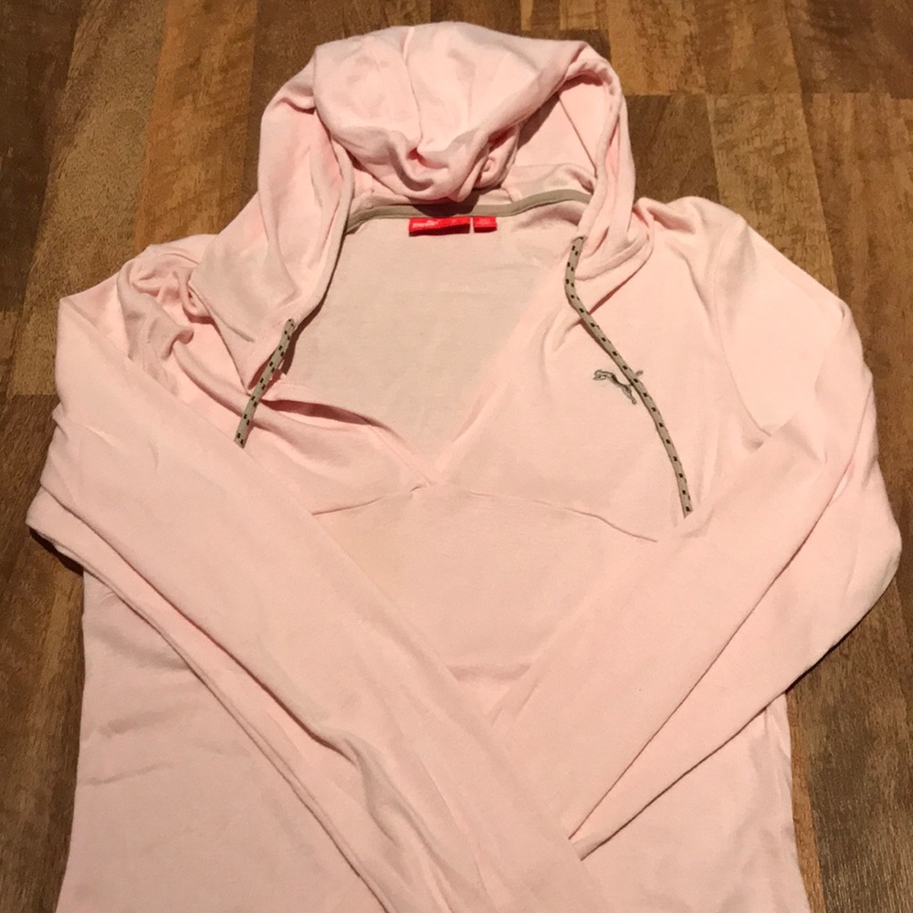 Puma v neck with hoodie
